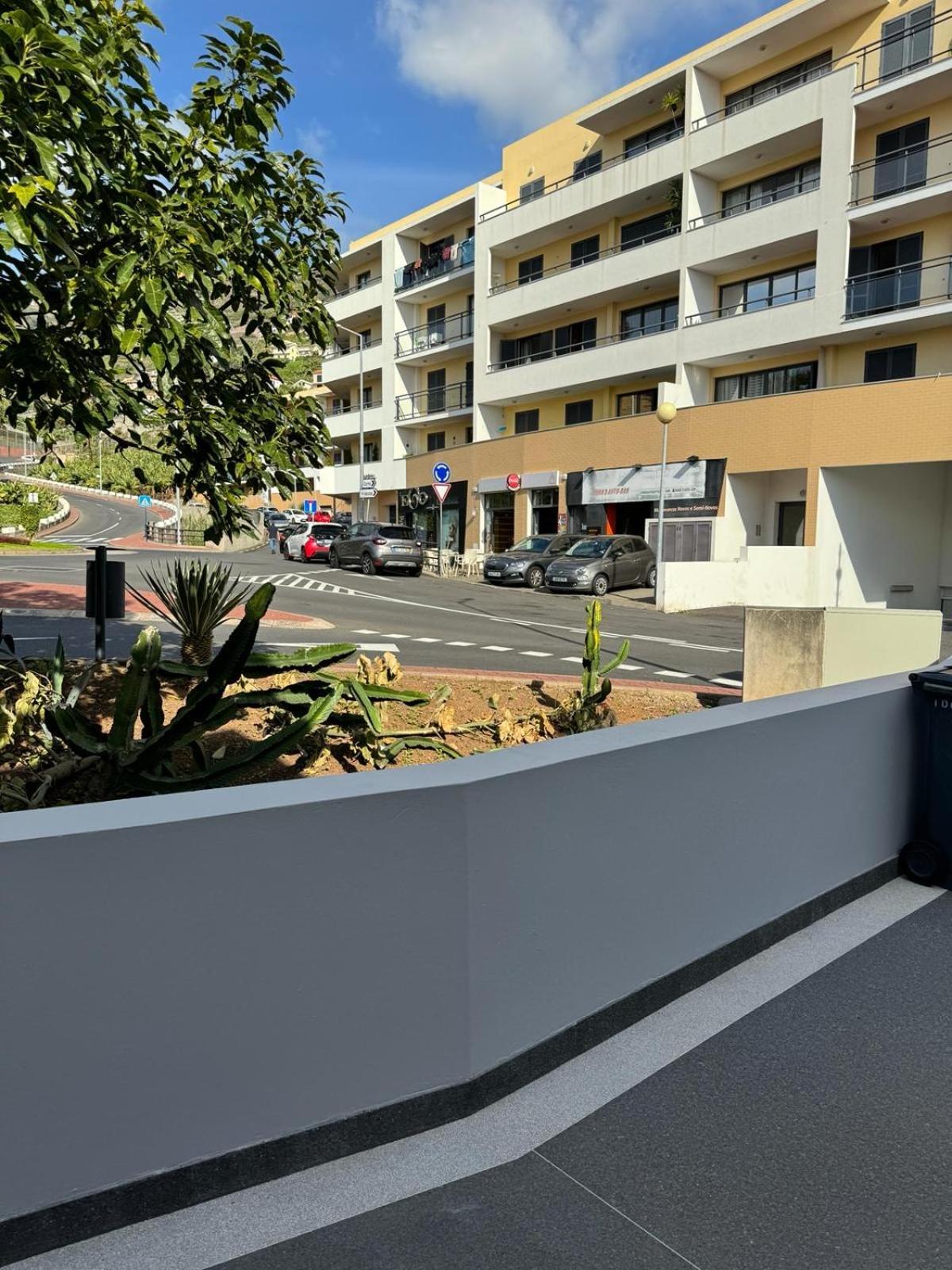Alforra Residence 1-T2-Centro-Praias-Levadas Камара-де-Лобуш Экстерьер фото